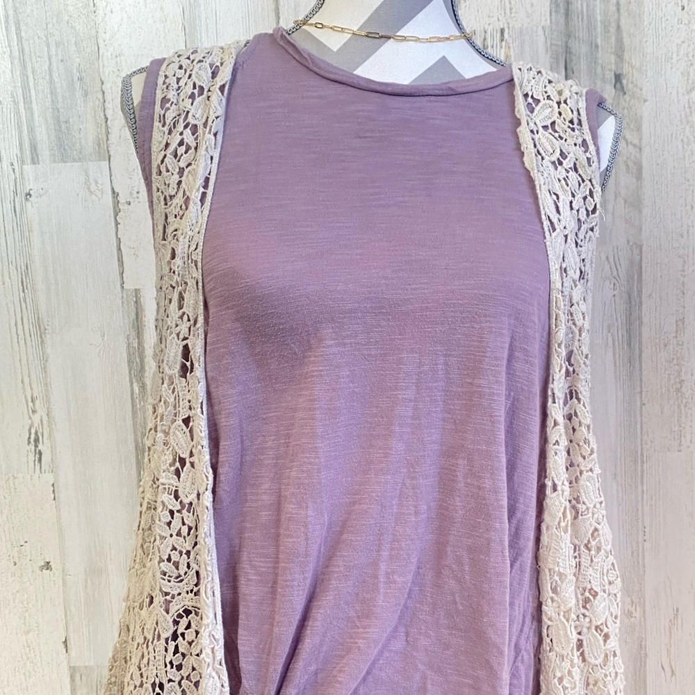 Retro lace vest✨